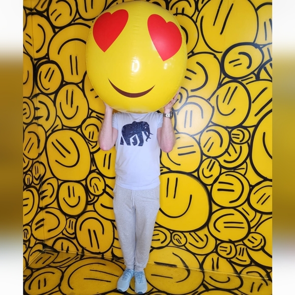 $8 Unlisted - Picture 13 of 13